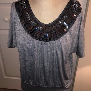 NWOT Jewel Neck Silk Open Back Blouse💎